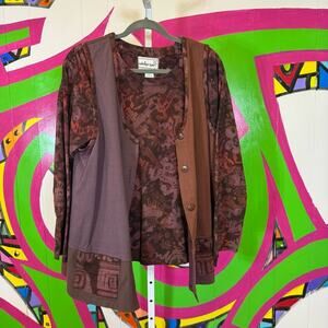 Winter Sun, Maroon and Purple Top with Vest. Size Medium. Excellent condition!
